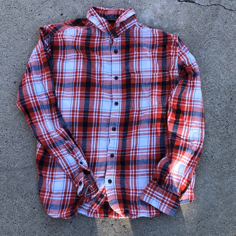 Mens Faded Glory flannel button up. Size M